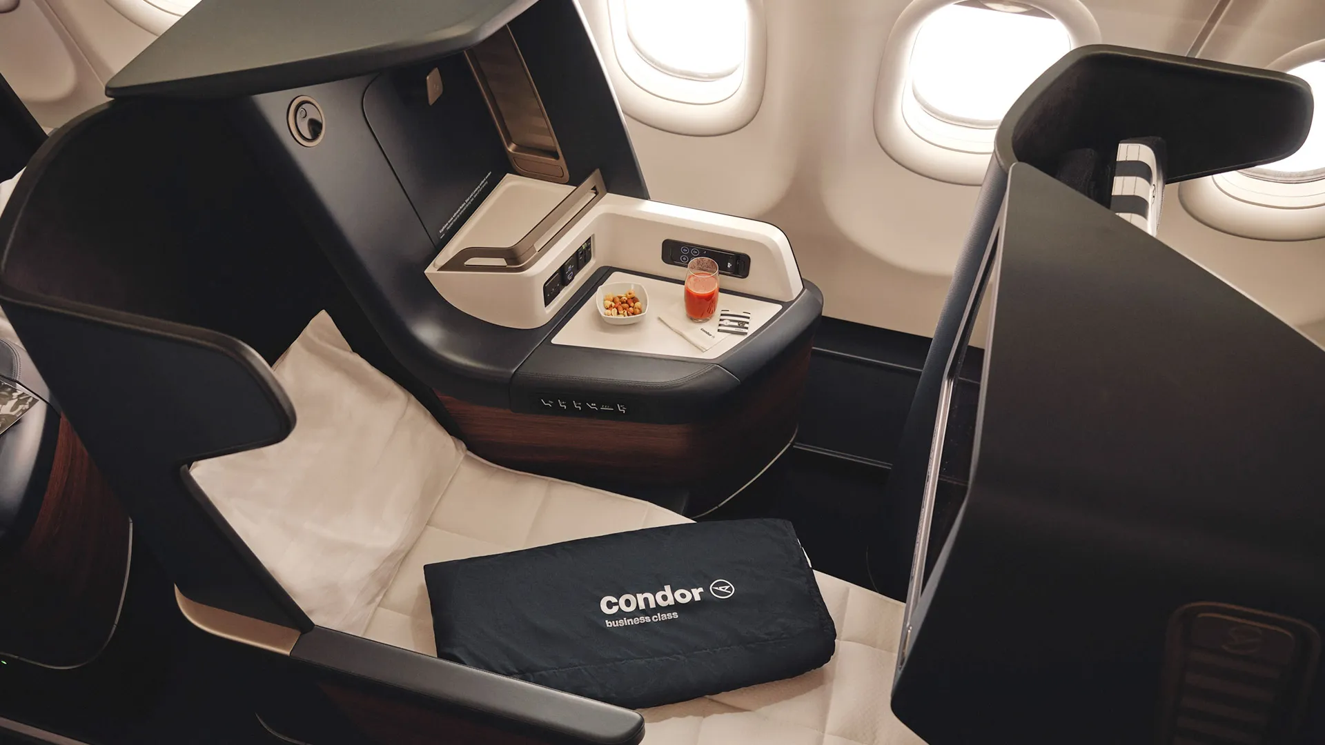 content_1920x1080px_condor_businessclass