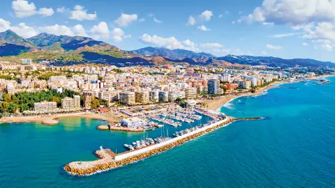 Hafen von Marbella im Panorama-placeholder