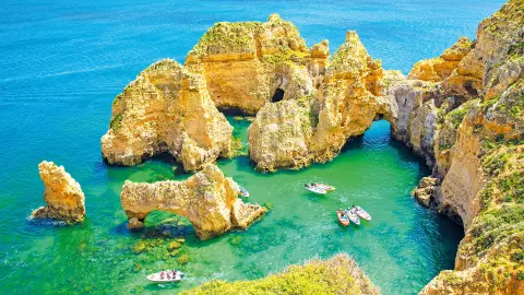 Felsformation Ponta da Piedade in Portugal-placeholder