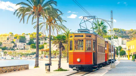 Port de Sóller mit dem roten Blitz-placeholder