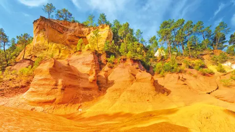 Roussillons Ockerfelsen-placeholder