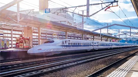 NRT111_Faszination-Japan_content_1920x1080px_Fahrt-im-Hochgeschwindigkeitszug-Shinkansen-placeholder