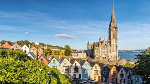 Farbenfrohes Cobh-placeholder