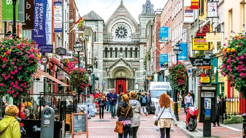 Belebte Hauptstadt Irlands Dublin-placeholder