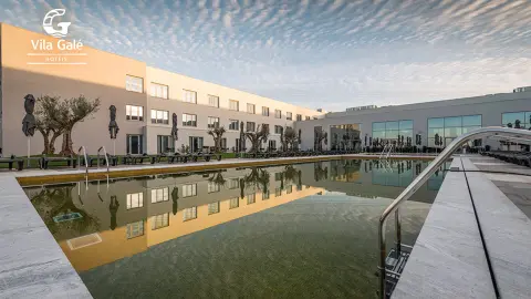 Hotel Vila Galé Evora, Poolbereich-placeholder