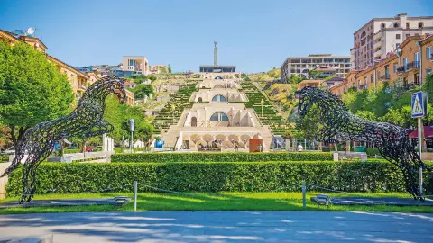 Treppenkomplex Kaskade in Eriwan-placeholder