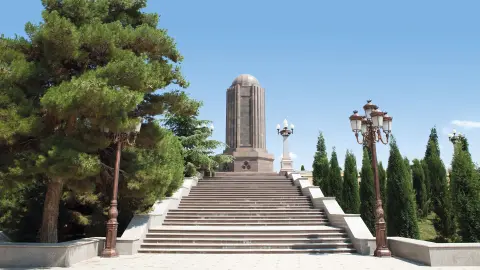 Mausoleum von Nizami-placeholder