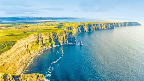 DUB111_irland-fuer-entdecker_content_1920x1080px_Cliffs-of-Moher_2-placeholder