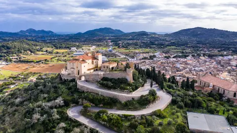 PMI118_Mallorcas_Mandelbluete_Santa-Ponca_content_1920x1080px_Arta-placeholder