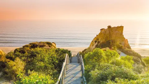 ESL112_Premium-Kurlaub-Costa-de-la-Luz_2025_AsperilloCliff-placeholder