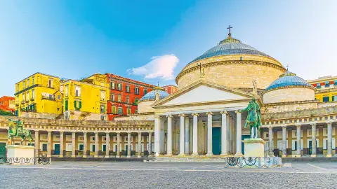 Piazza del Plebiscito in Neapel-placeholder