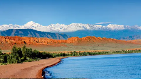 Gigantischer Yssykköl-Gebirgssee-placeholder
