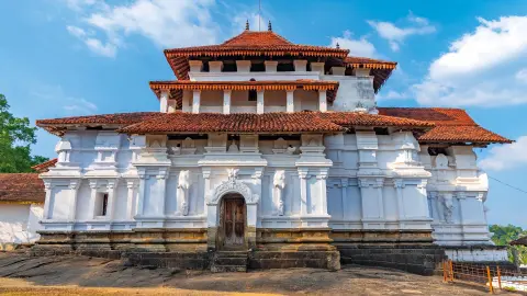 Lankathilake-Tempel-placeholder