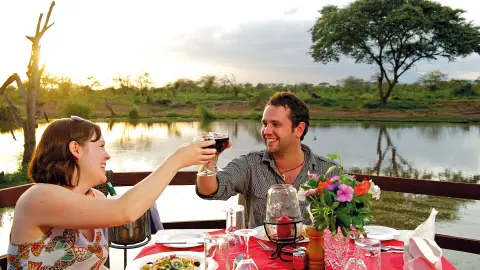 Vollpension während der Safari-Tage genießen-placeholder