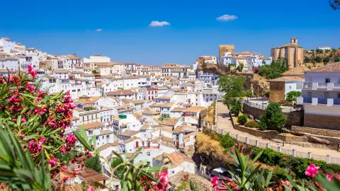 ESL111_Unterwegs_an_der_Costa_de_la_Luz_content_1920x1080px_Setenil_de_las_Bodegas_02-placeholder