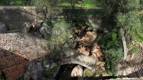 PMI119-7046_Wandern-auf-Mallorca_Bordoy-Alcudia25_Hoehle_Puig-de-Sant-Marti-placeholder