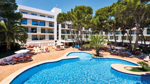 7043_Wanderreise-auf-Mallorca-S'Entrador-Playa_content_1920x1080px_ENT-Piscina-placeholder