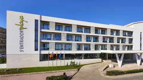 4-Sterne-Superior-Hotel S’Entrador Playa, Außenansicht-placeholder