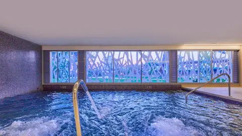 Hotel BG Tonga Tower, Pool-placeholder